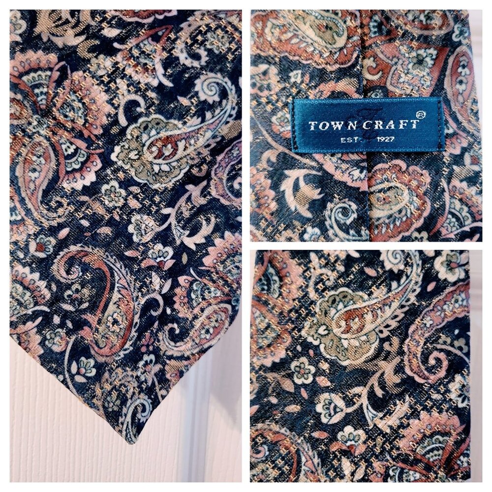 Town Craft Clip-On 18 in. Great Used Condition Paisley Tie- blue, peach, beige